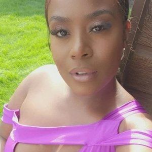 Meet your Posher, Natha